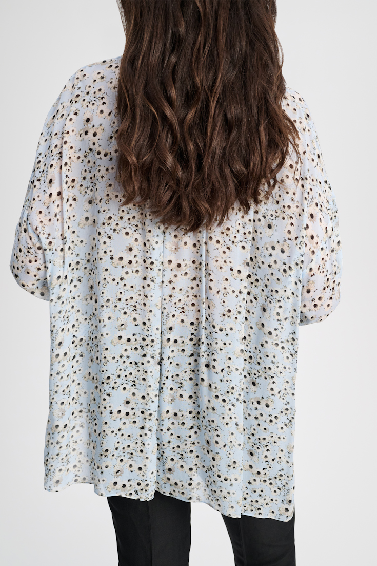 Dorothee Schumacher Daisy print blouse white blue flower mix