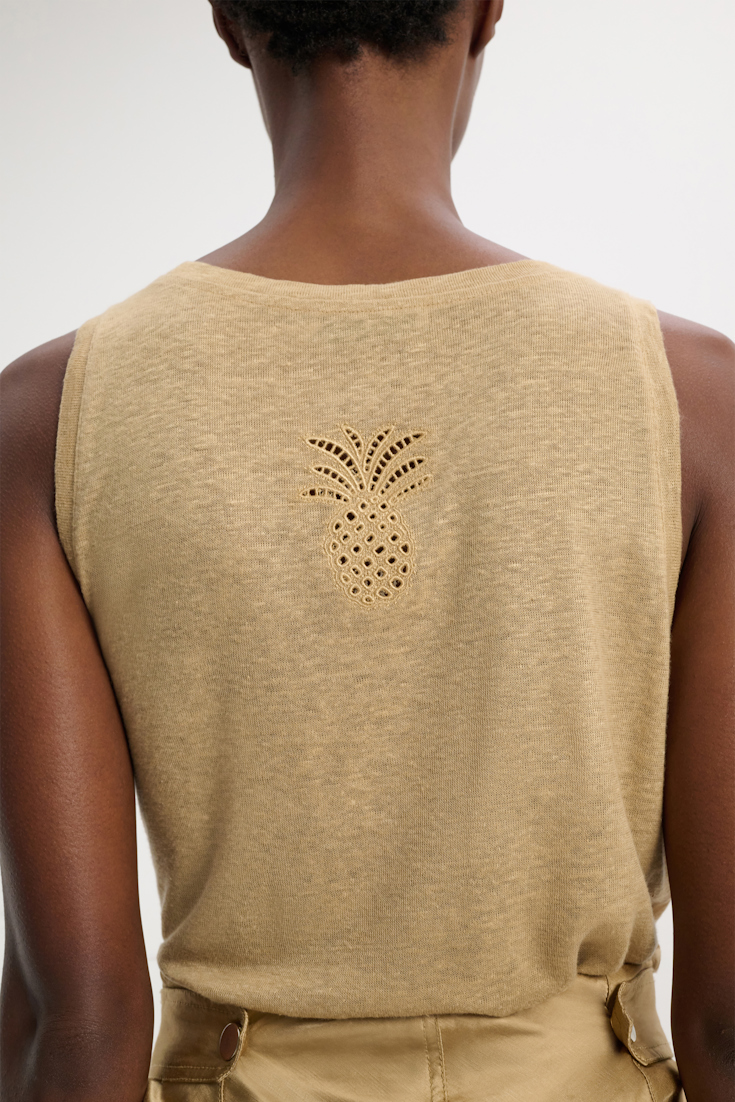 Dorothee Schumacher Hemp tank top with pineapple embroidery at the nape shimmering gold