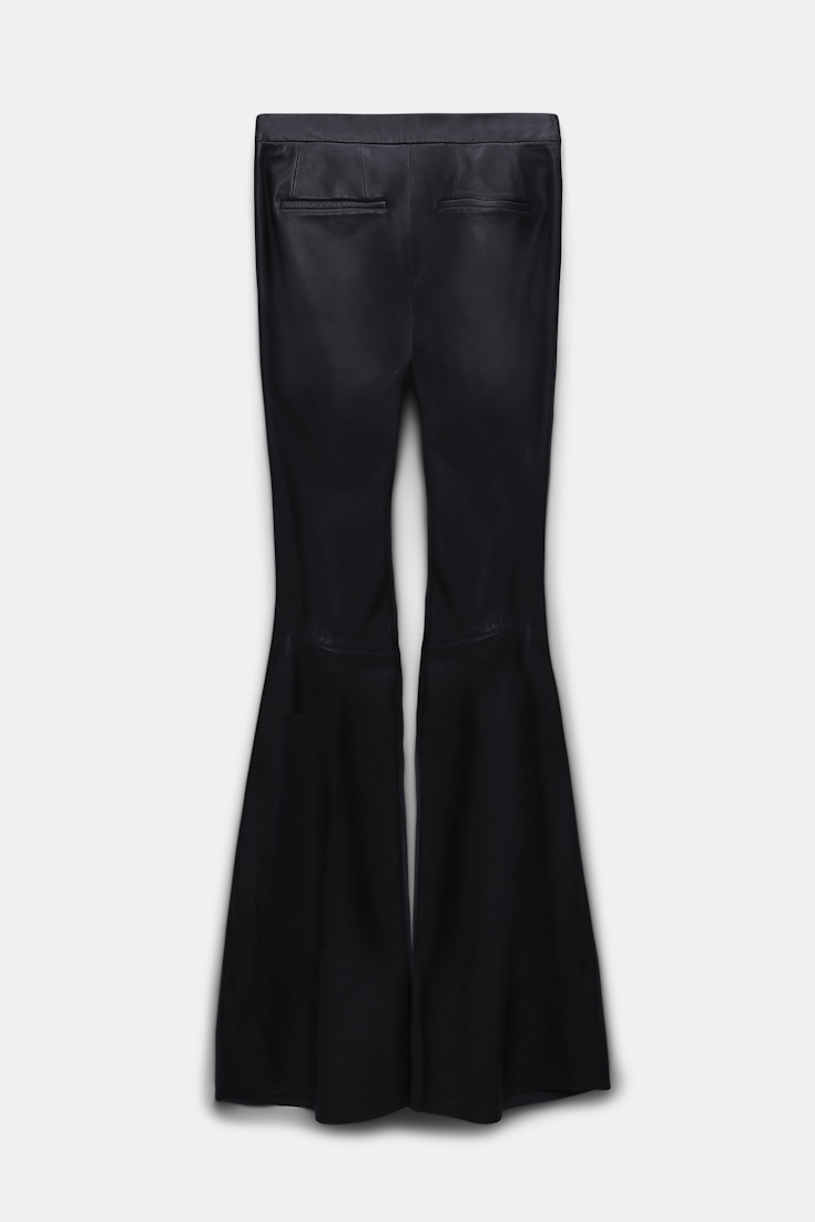 Dorothee Schumacher Flared leg leather pants pure black