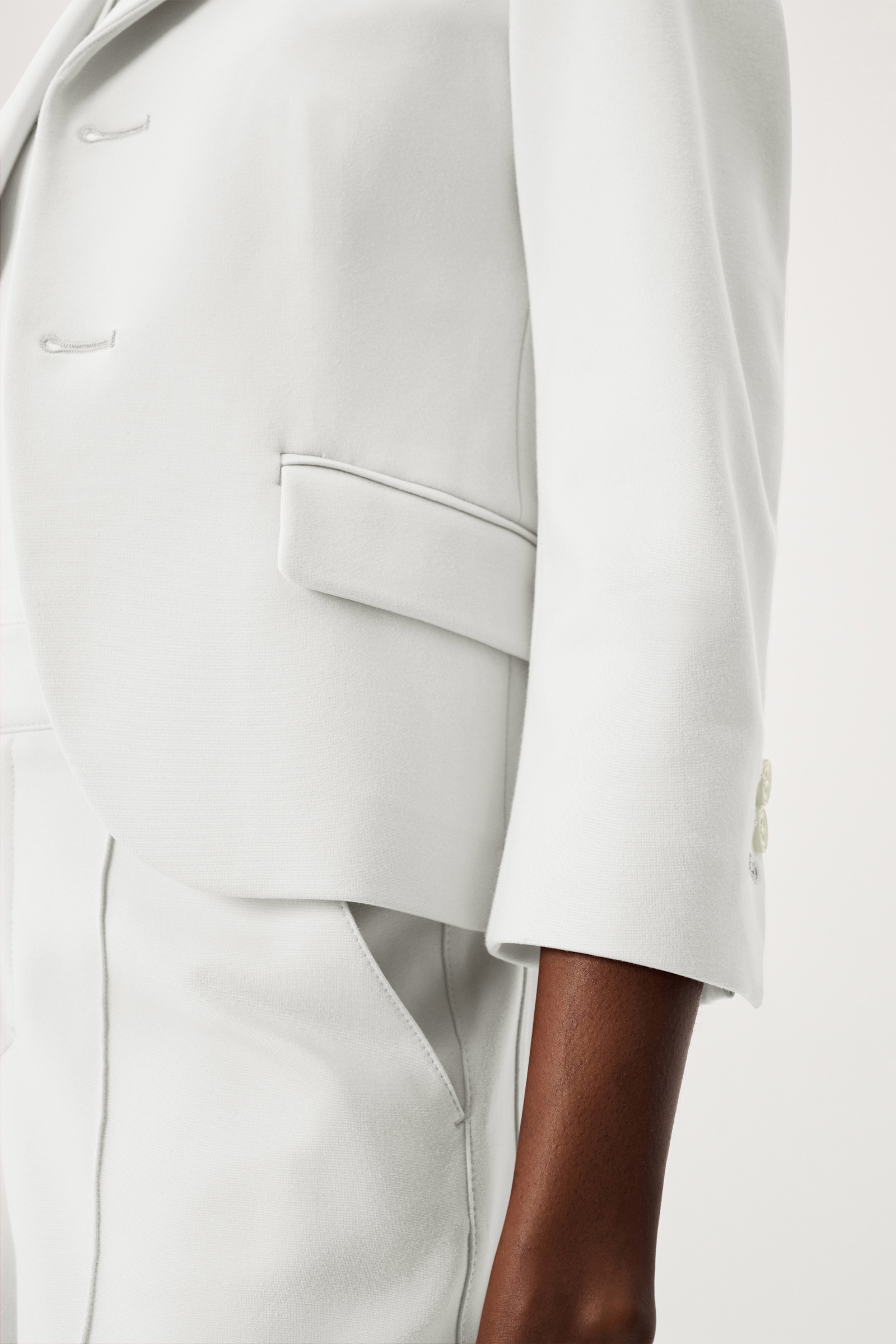 Dorothee Schumacher Cropped blazer in Punto Milano camellia white