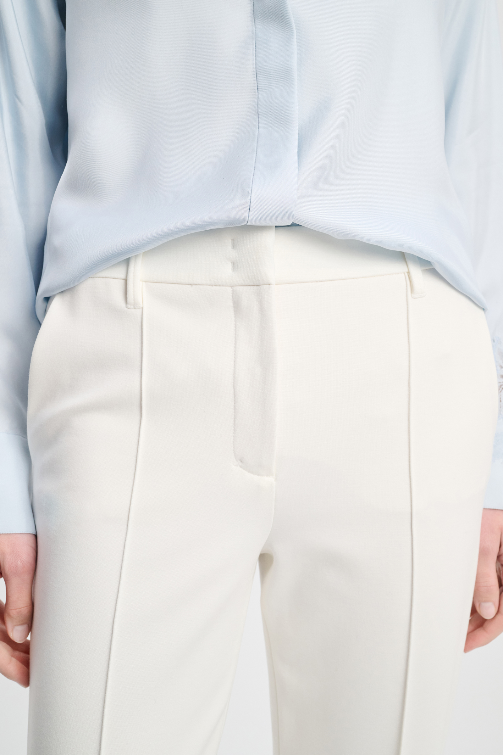 Dorothee Schumacher Cigarette pants in Punto Milano camellia white