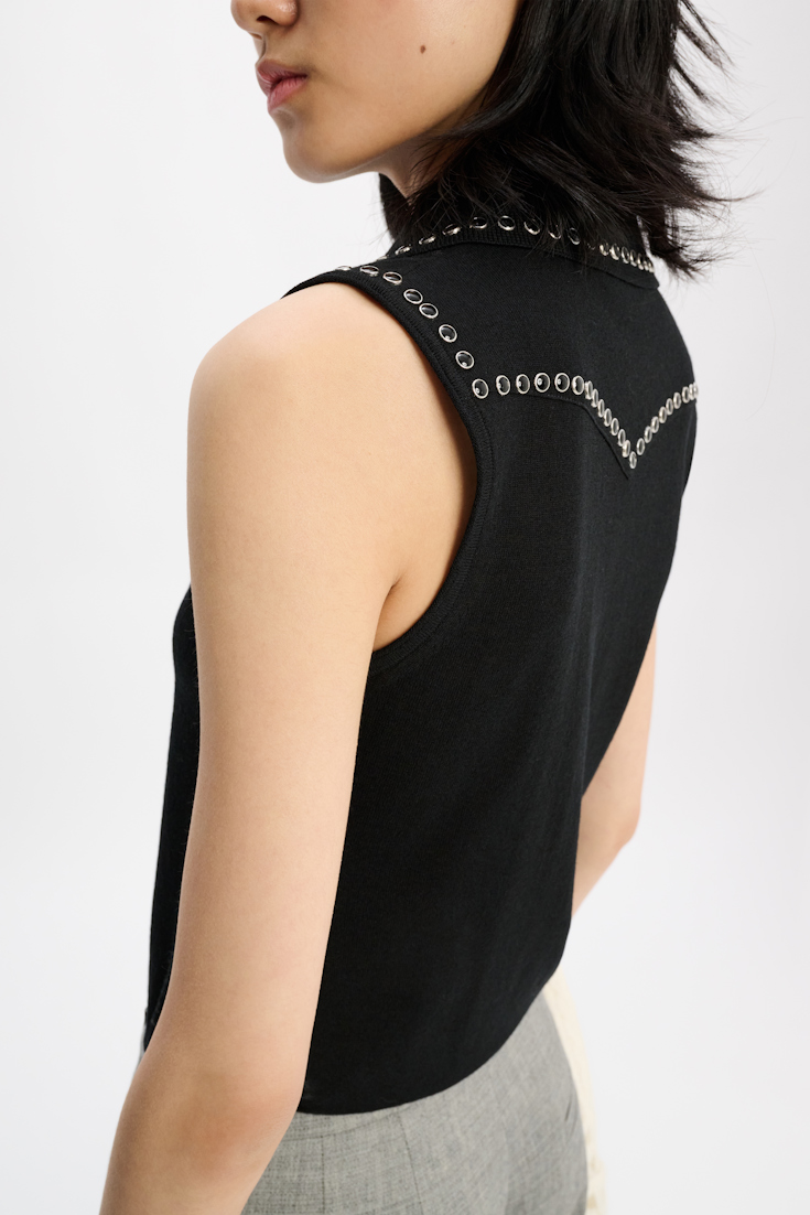 Dorothee Schumacher Embellished sleeveless knit shirt with polo collar pure black