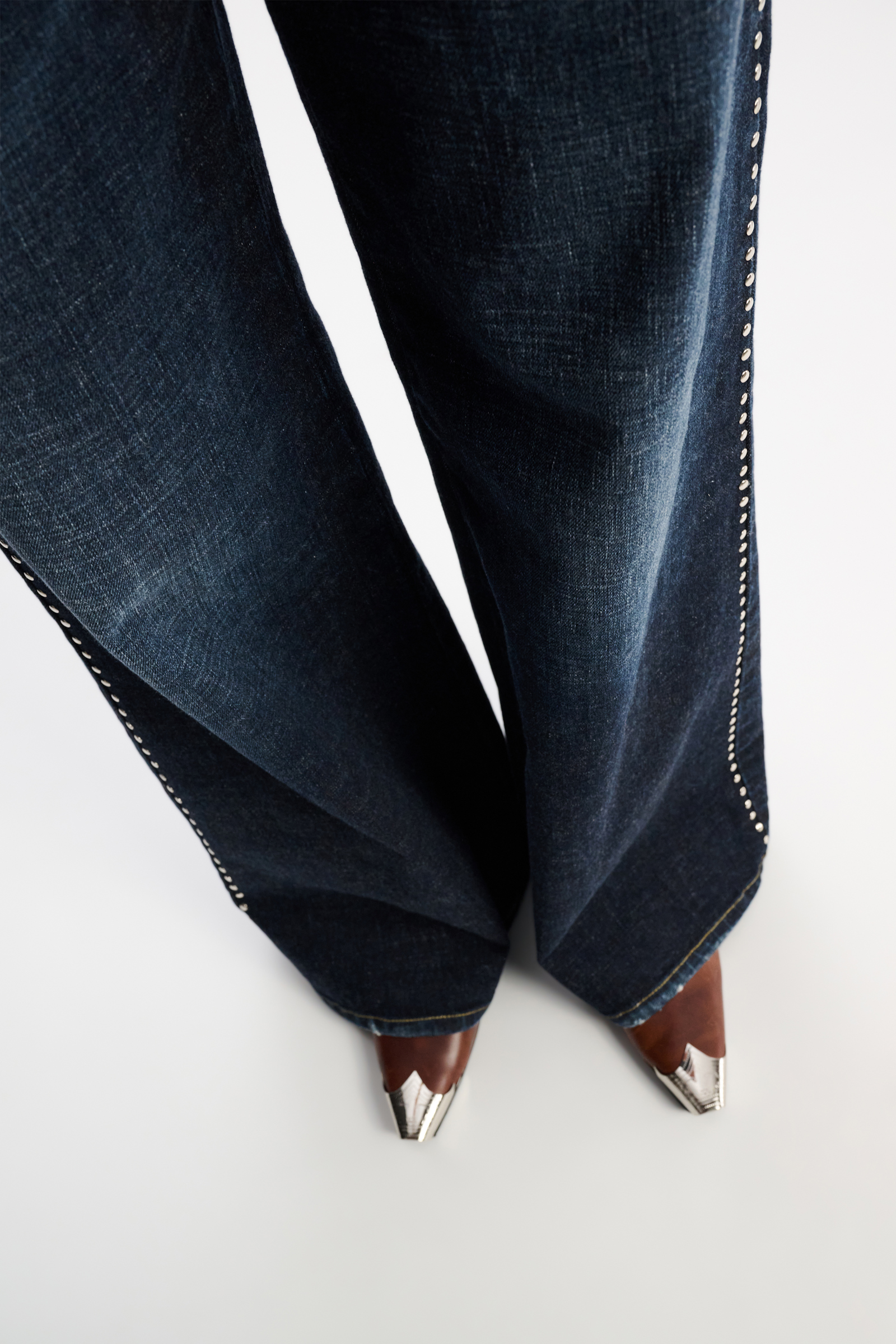 Dorothee Schumacher Studded wide leg jeans with frayed waistband true denim blue