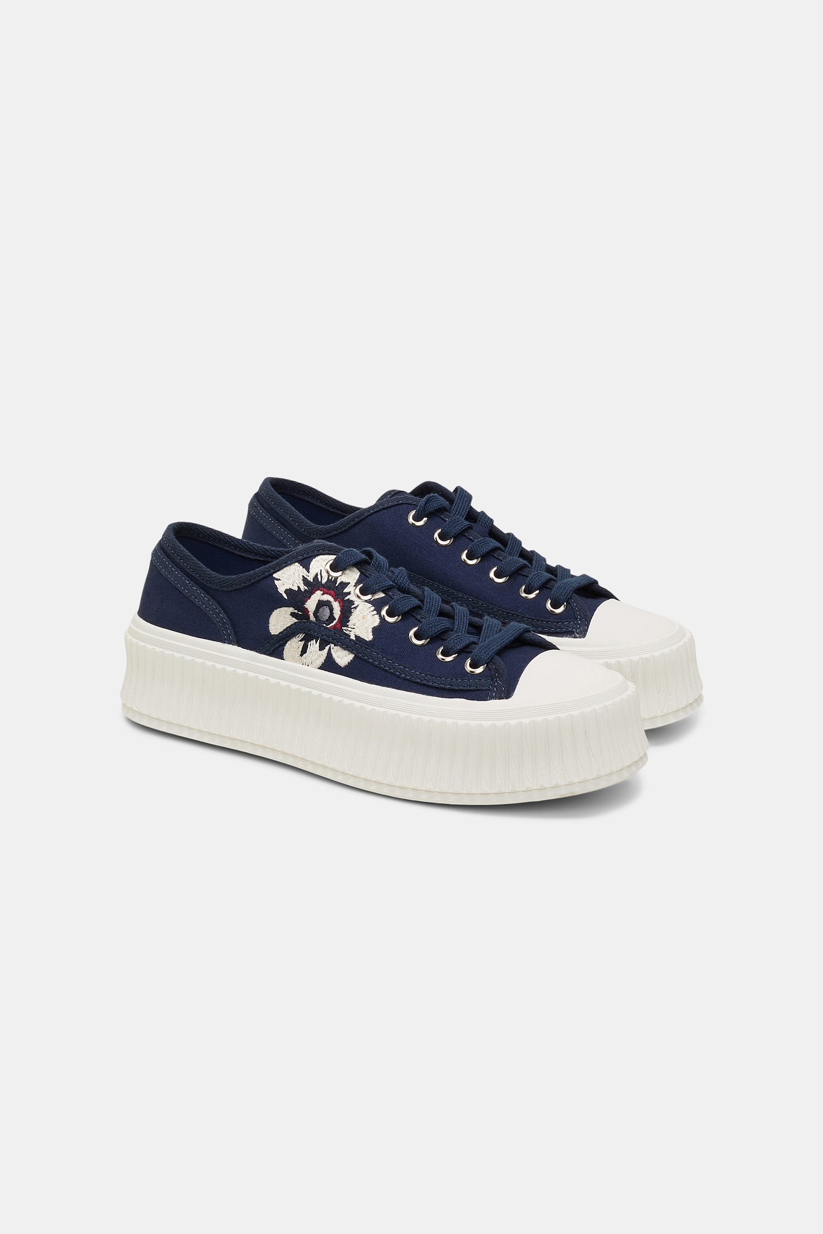 Dorothee Schumacher Platform Sneakers mit floraler Embroidery dark navy with embroidery