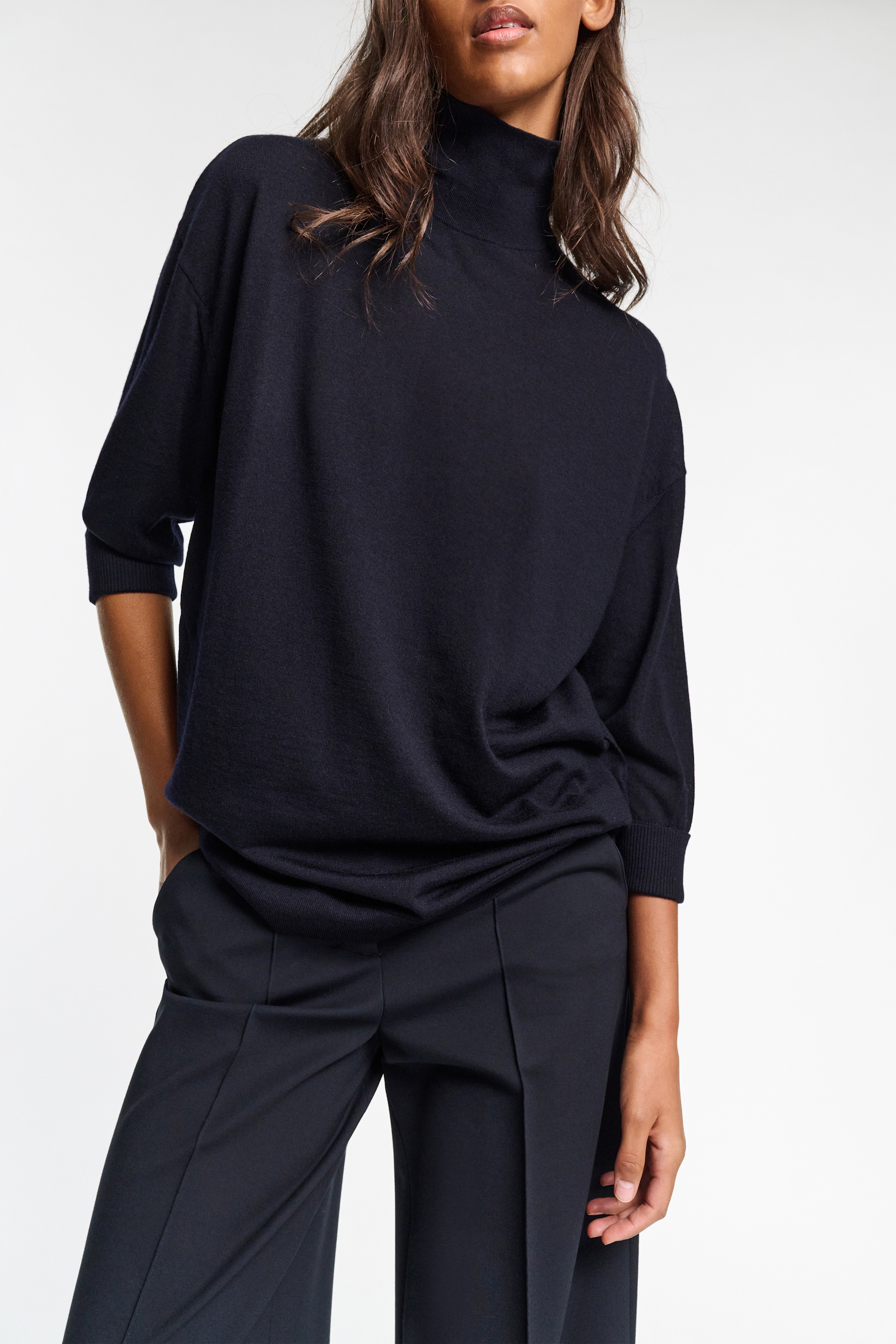 Dorothee Schumacher Langer Rollkragenpullover aus Merino dark navy