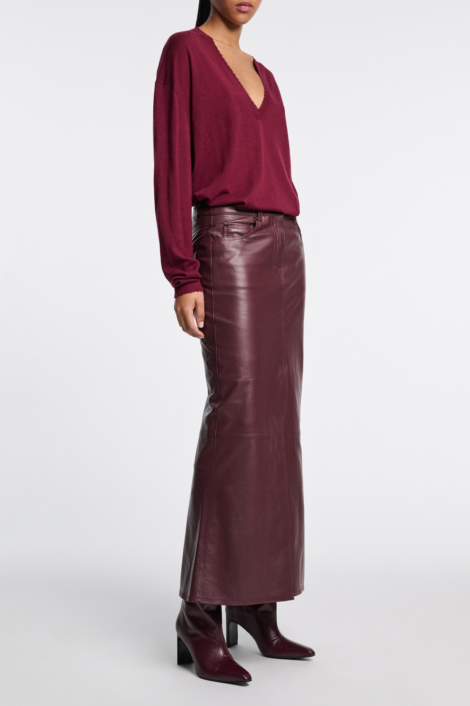 Dorothee Schumacher Wool-cashmere V-neck sweater burgundy