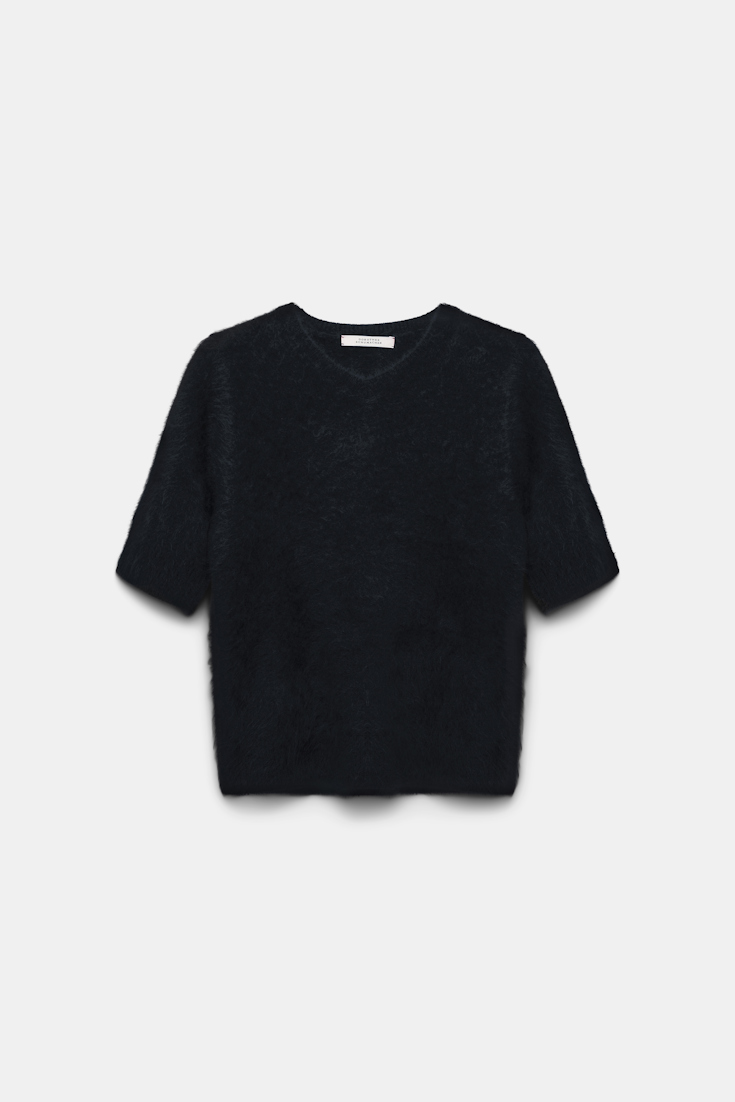 Dorothee Schumacher Short sleeve fluffy knit cashmere sweater black