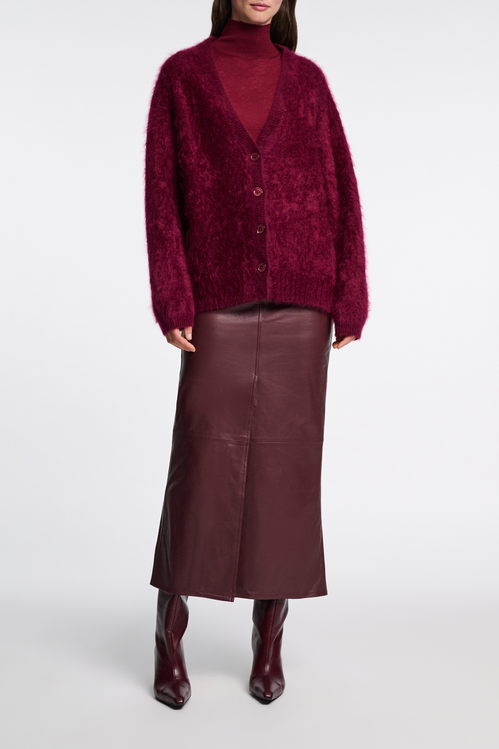 Dorothee Schumacher Besonders softer, fluffy Kaschmir-Cardigan burgundy