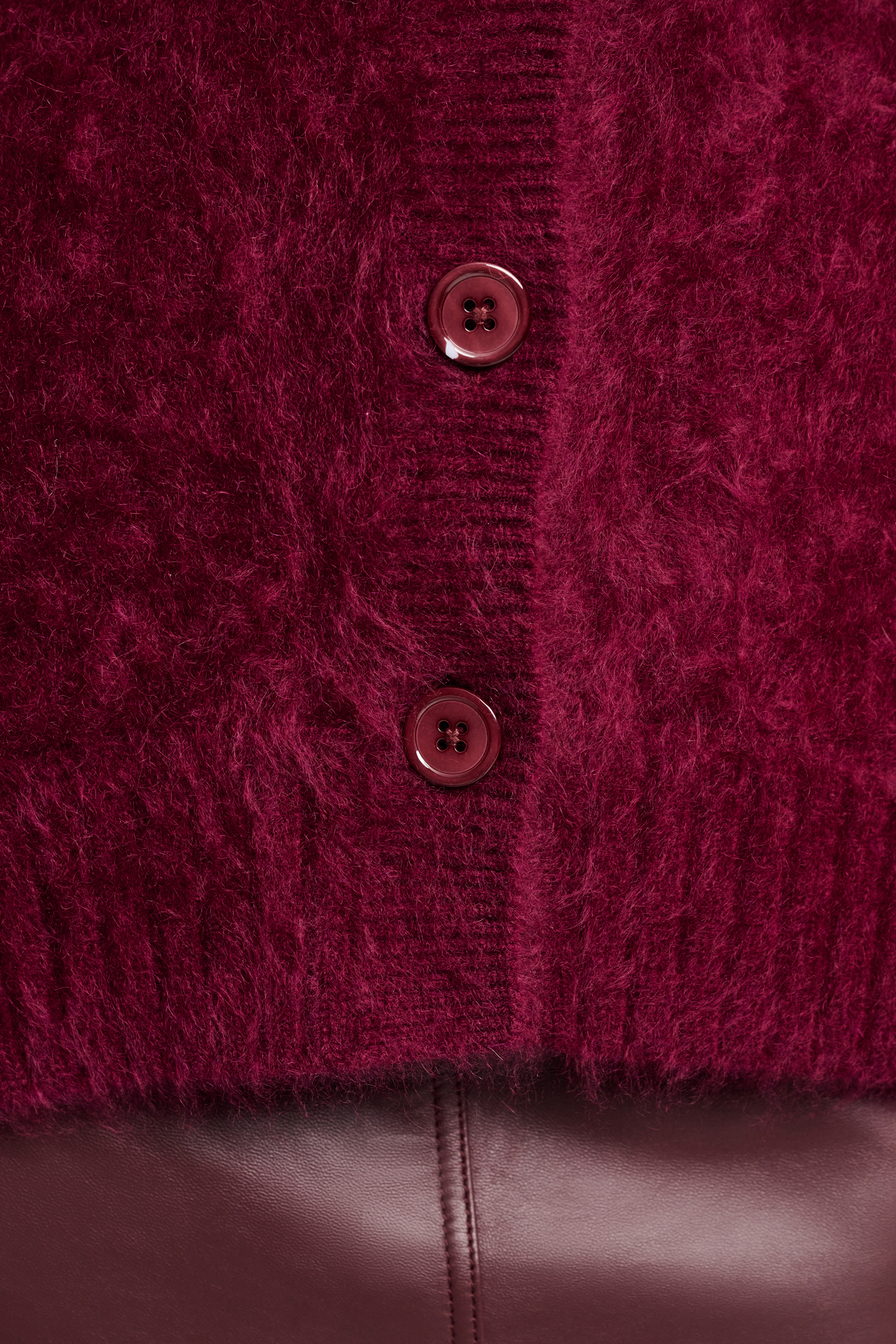 Dorothee Schumacher Besonders softer, fluffy Kaschmir-Cardigan burgundy