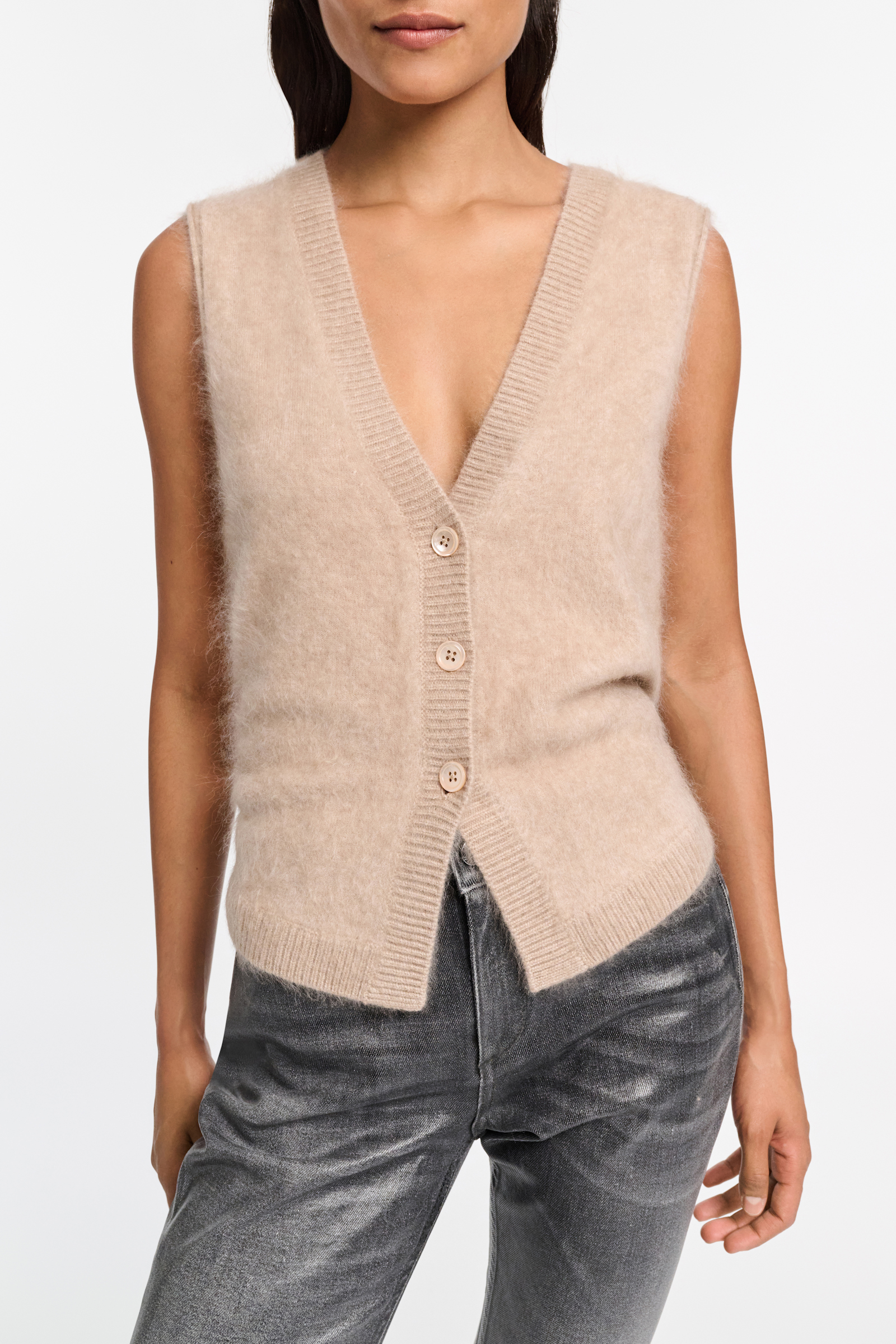 Dorothee Schumacher Fluffy knit cashmere V-neck vest golden brown