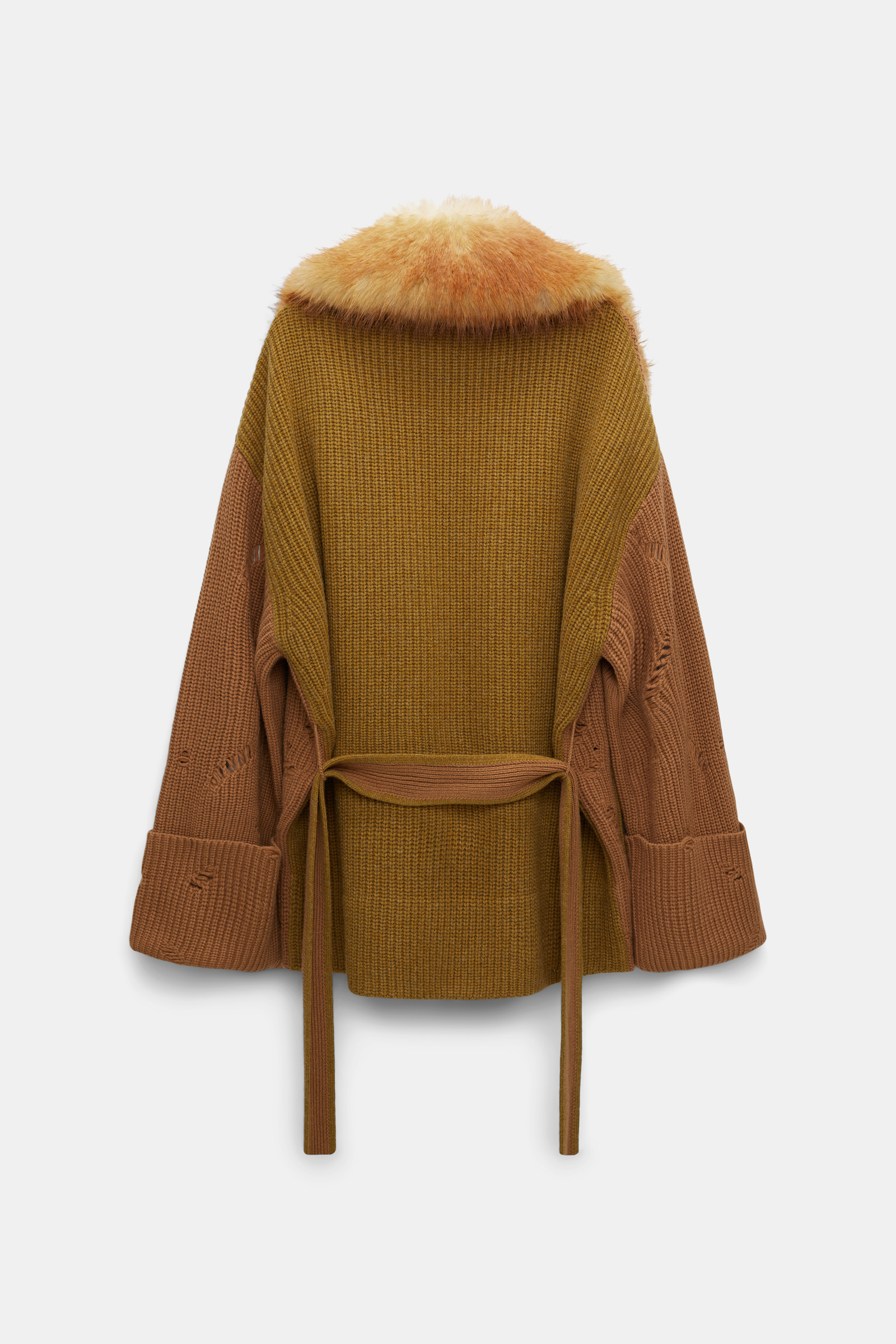 Dorothee Schumacher Cardigan mit Reverskragen aus Fake-Fur und Strickgürtel camel mix