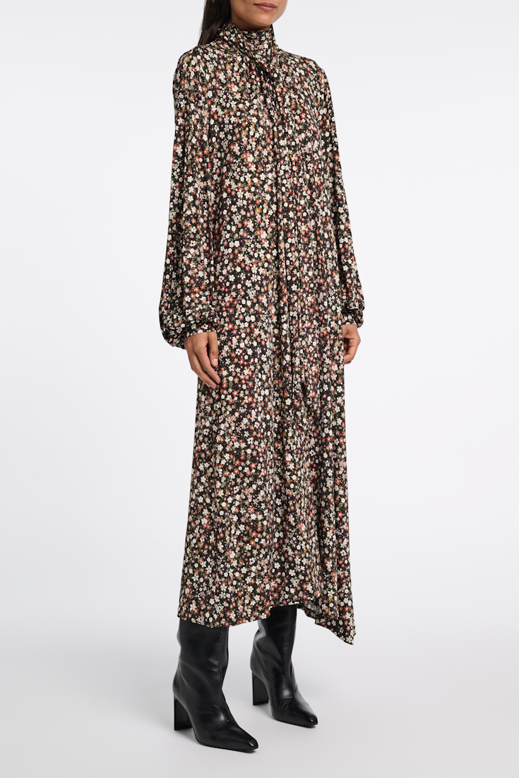 Dorothee Schumacher Millefleur print flowing rayon jersey dress black flower