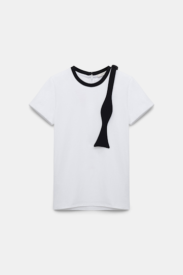 Dorothee Schumacher T-Shirt mit abnehmbarem Schleifendetail camelia white