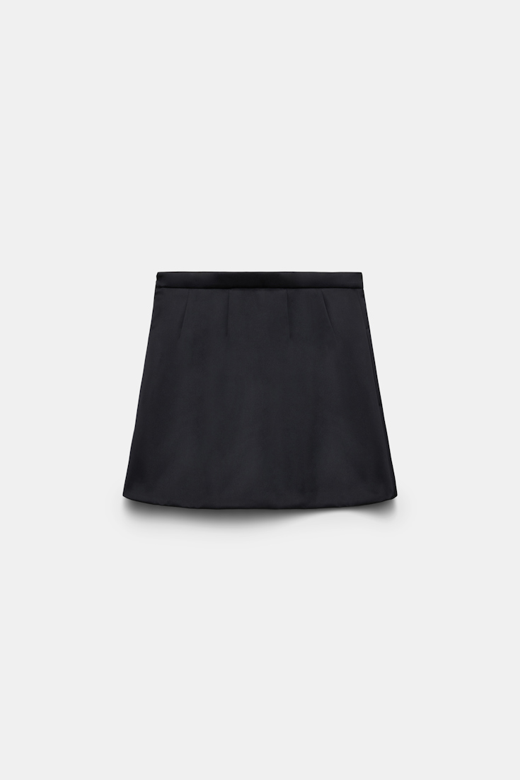 Dorothee Schumacher Mini-Skort aus Satin deep black