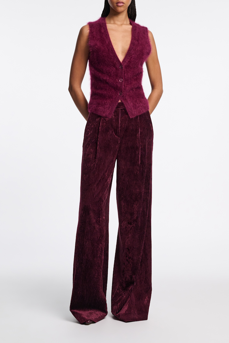 Dorothee Schumacher Wide leg pleated corduroy trousers dark burgundy