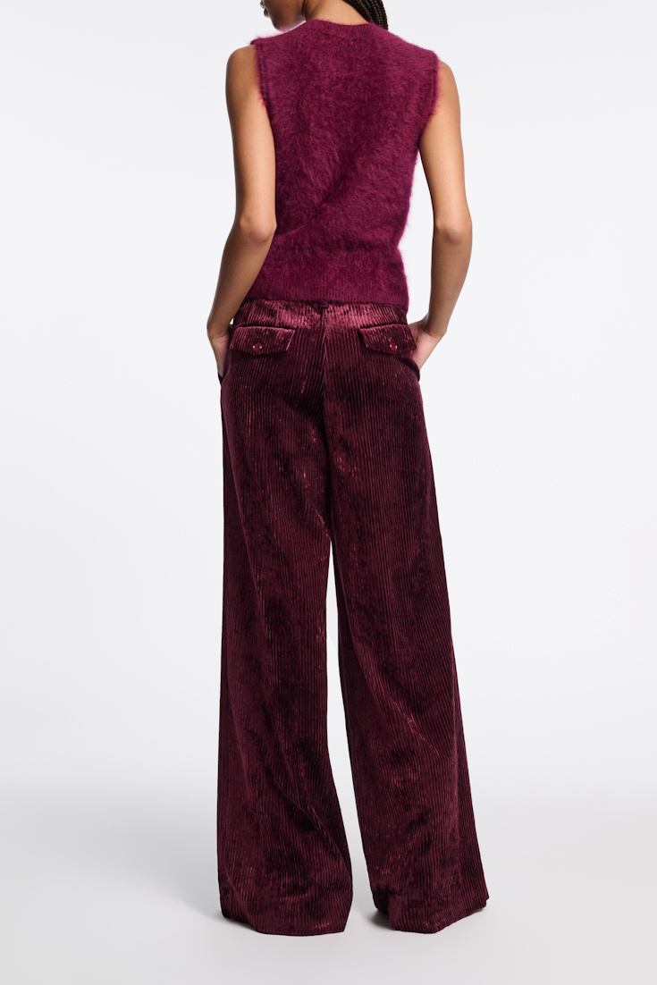 Dorothee Schumacher Wide leg pleated corduroy trousers dark burgundy