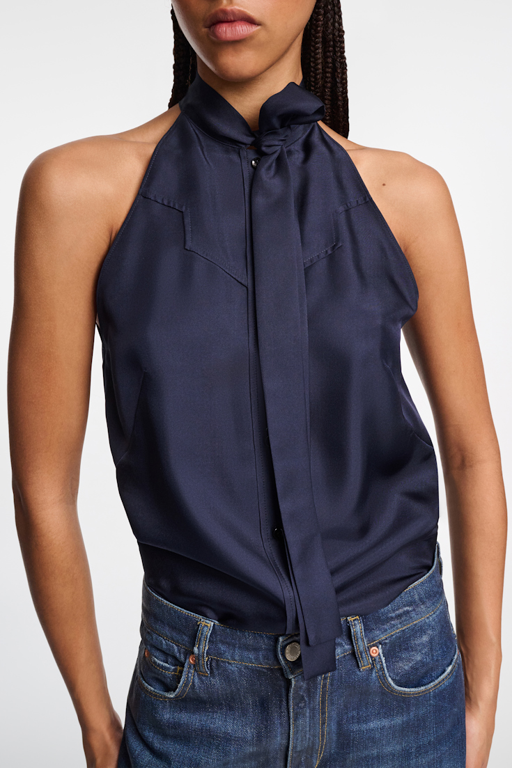 Dorothee Schumacher Tank top with sporty shoulders in printed silk twill blue night