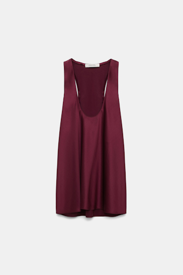 Dorothee Schumacher Tanktop aus Seidensatin mit tiefem Rundhalsausschnitt burgundy