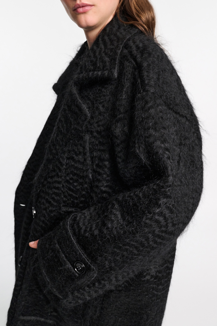 Dorothee Schumacher Wool-mohair coat with shiny quilted lining black