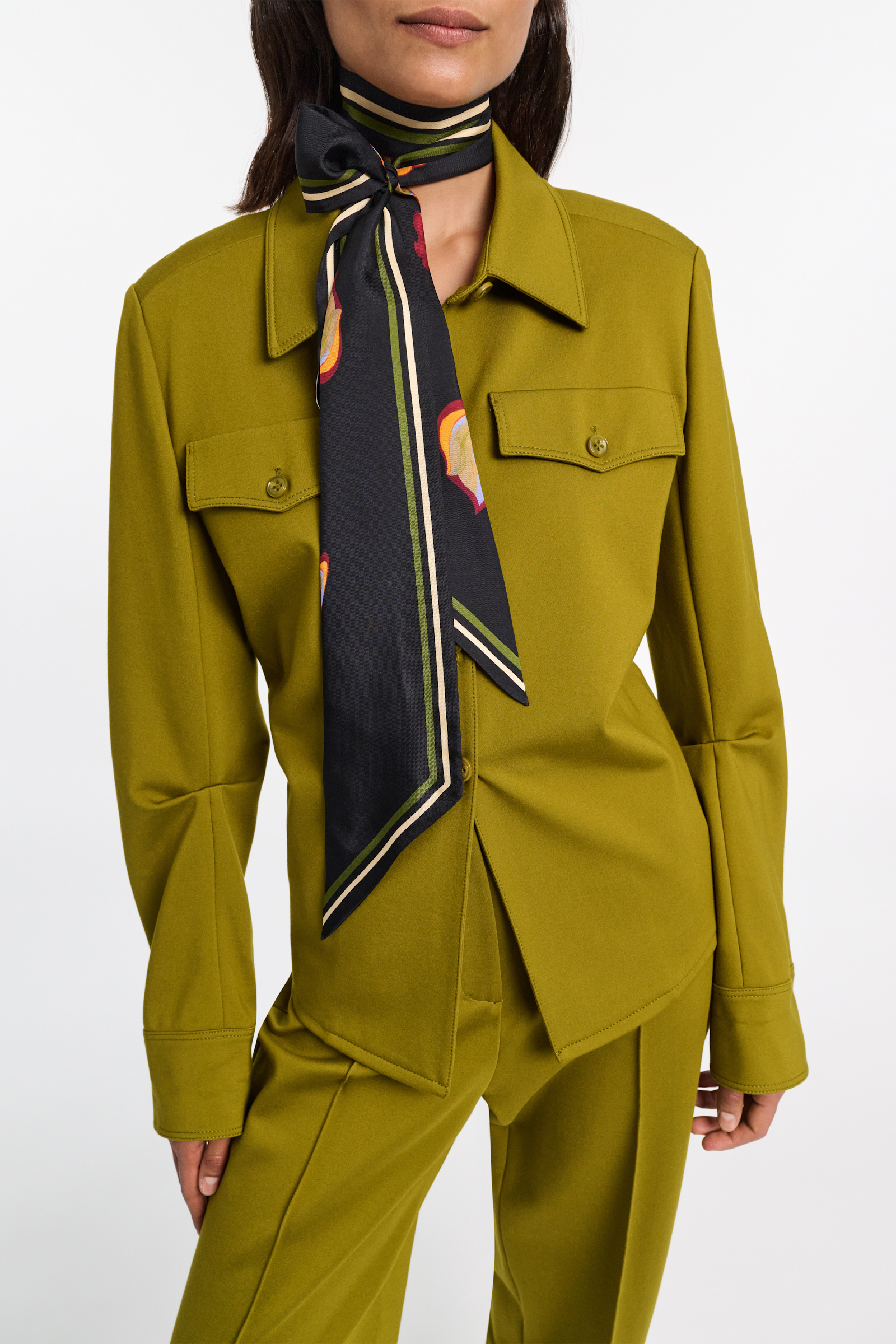 Dorothee Schumacher Getailortes Shirt aus Punto Milano leguan green