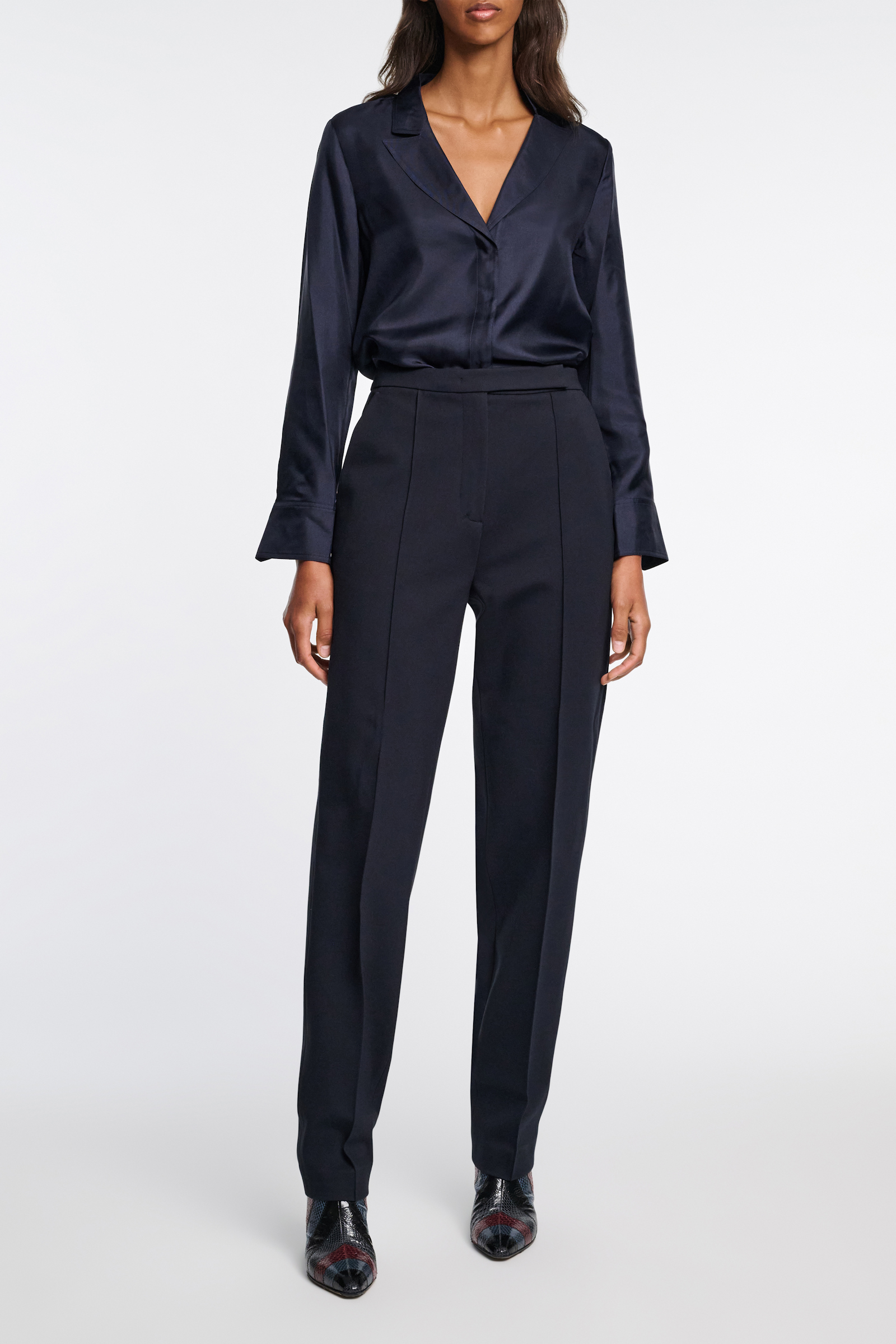 Dorothee Schumacher Casual pants in Punto Milano dark navy