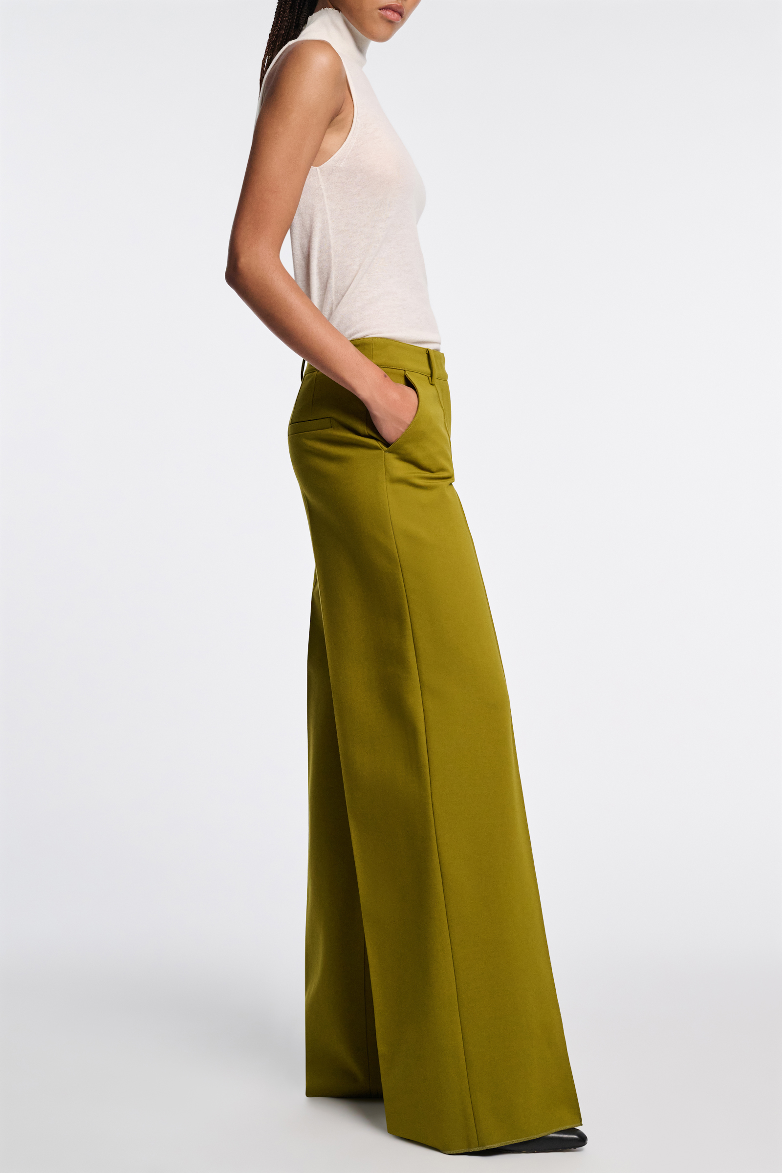 Dorothee Schumacher Hose aus Punto Milano mit weitem Bein leguan green