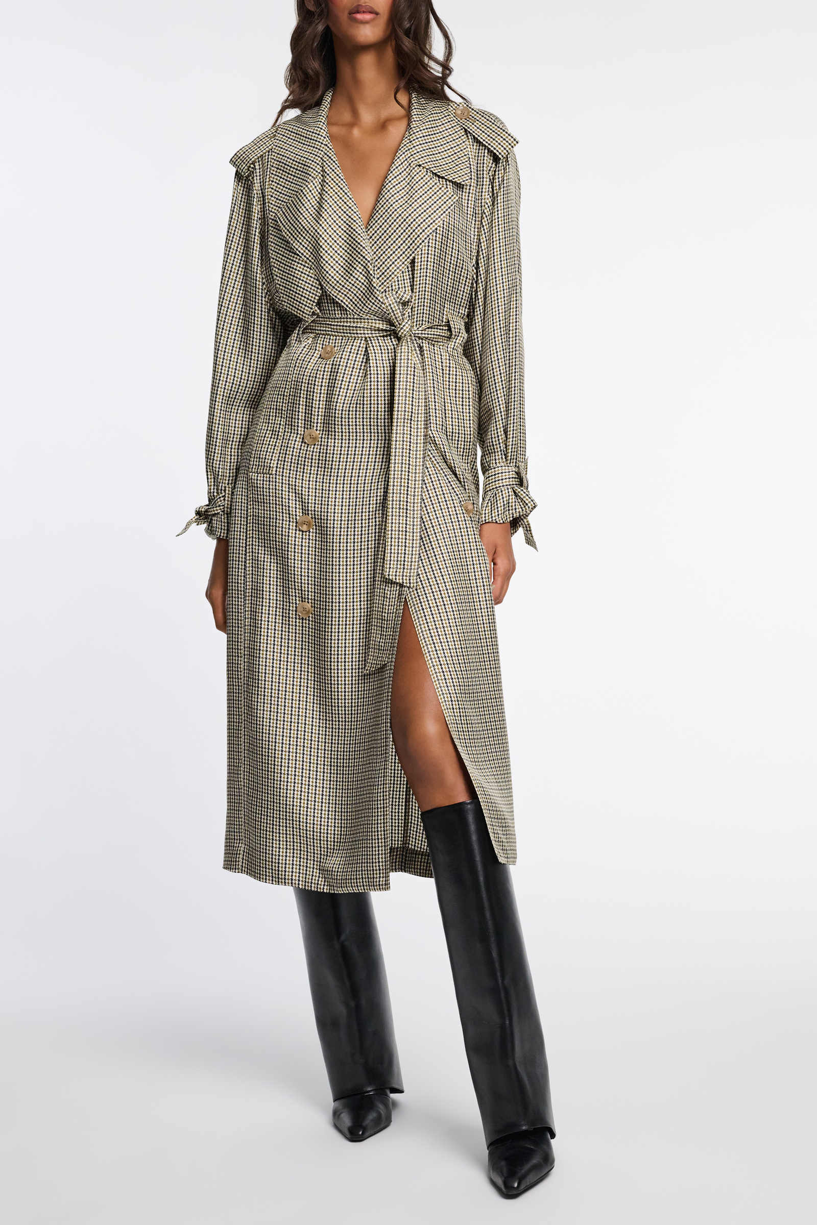 Dorothee Schumacher Double-breasted trench coat dress in printed silk twill pepita mix khaki