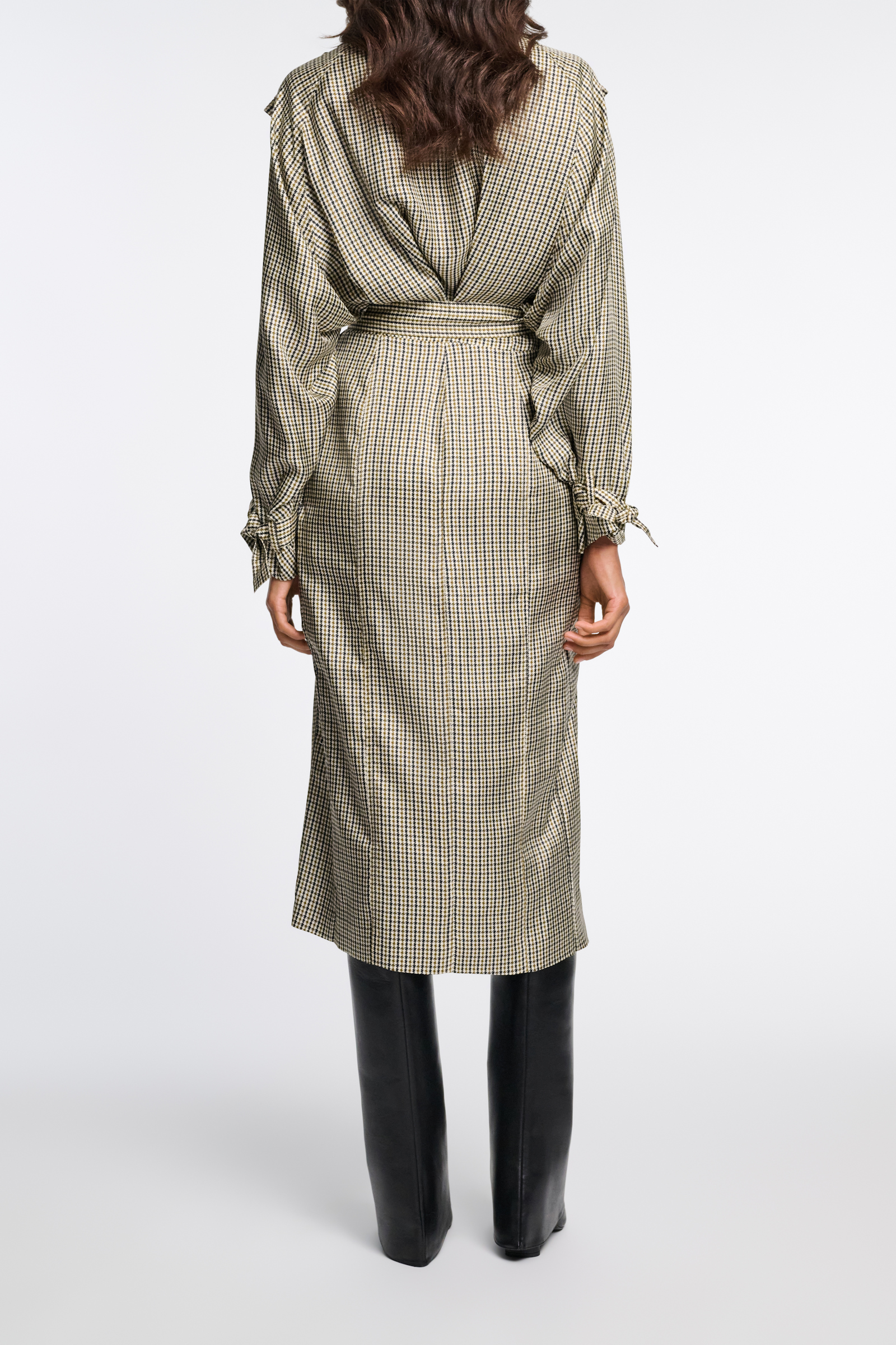 Dorothee Schumacher Double-breasted trench coat dress in printed silk twill pepita mix khaki