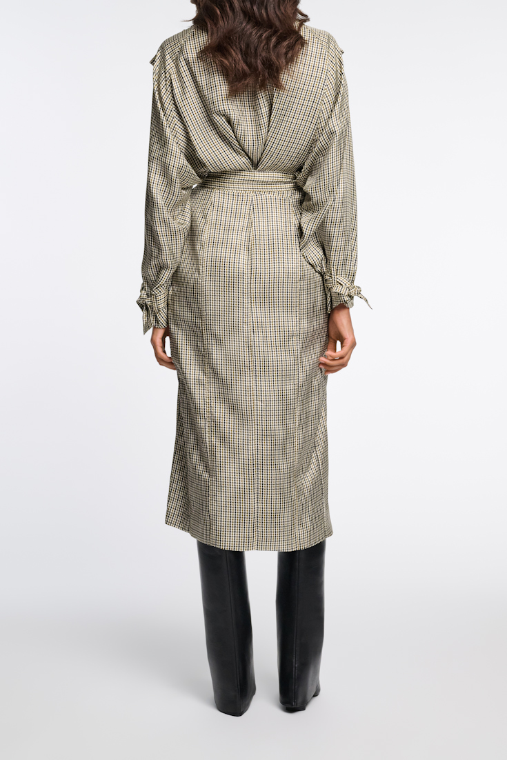 Dorothee Schumacher Double-breasted trench coat dress in printed silk twill pepita mix khaki