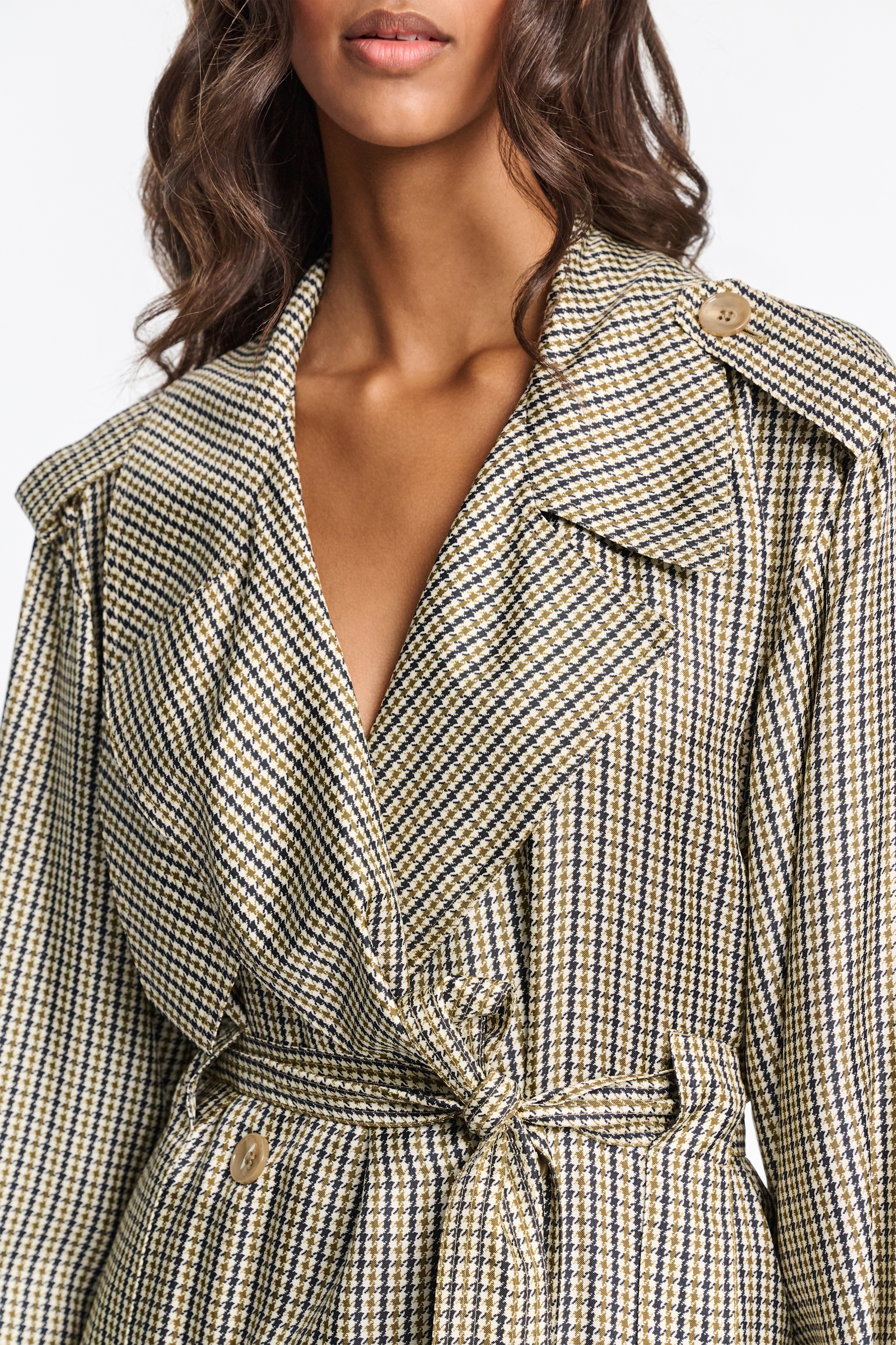 Dorothee Schumacher Double-breasted trench coat dress in printed silk twill pepita mix khaki