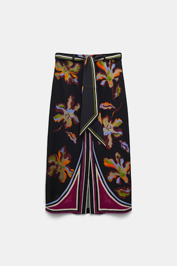Dorothee Schumacher Flower print silk twill skirt flame all over print