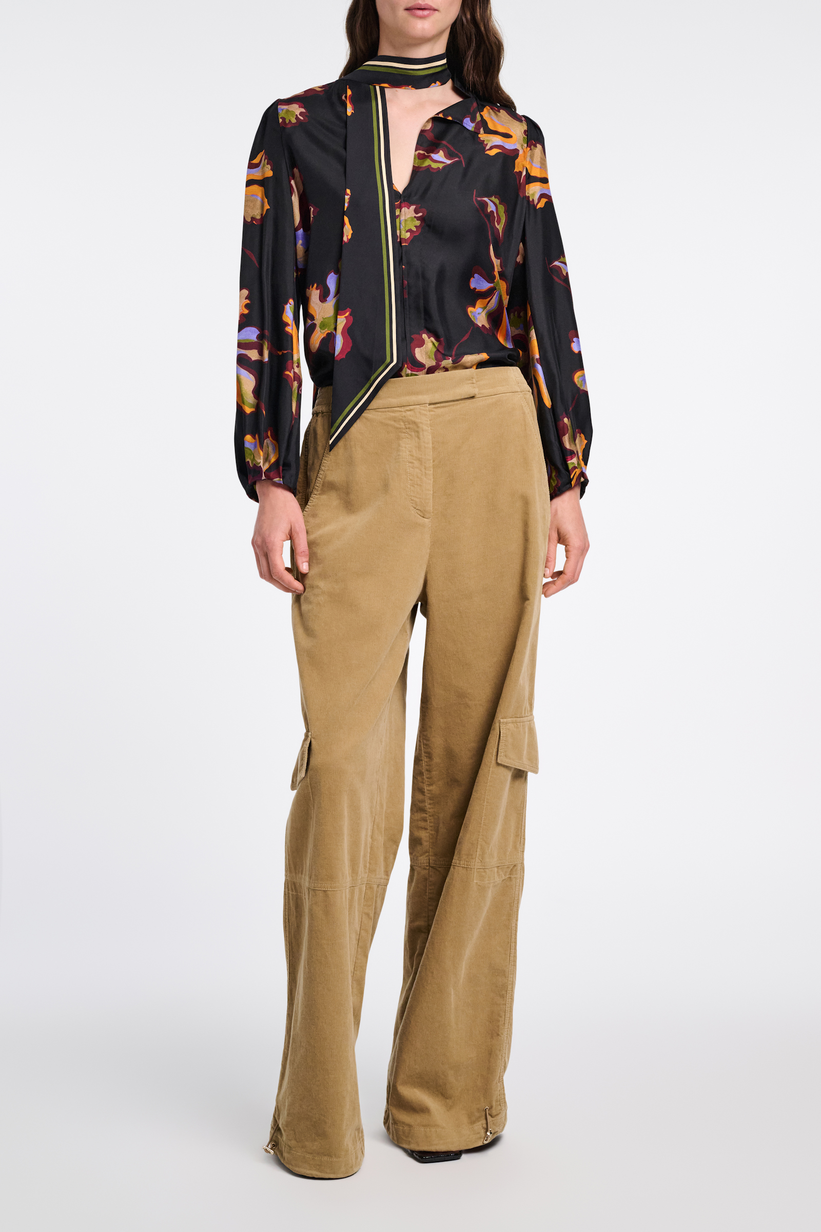 Dorothee Schumacher Flower print silk twill blouse flame all over print