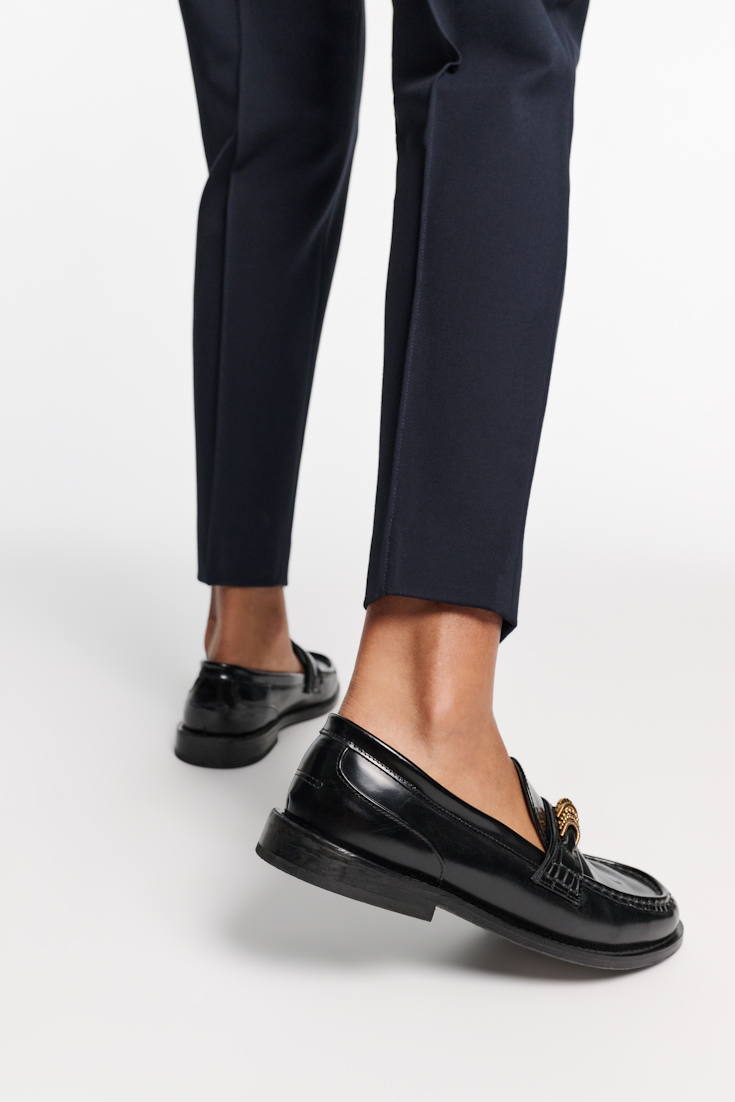 Dorothee Schumacher Loafers with fanned D-ring sash black