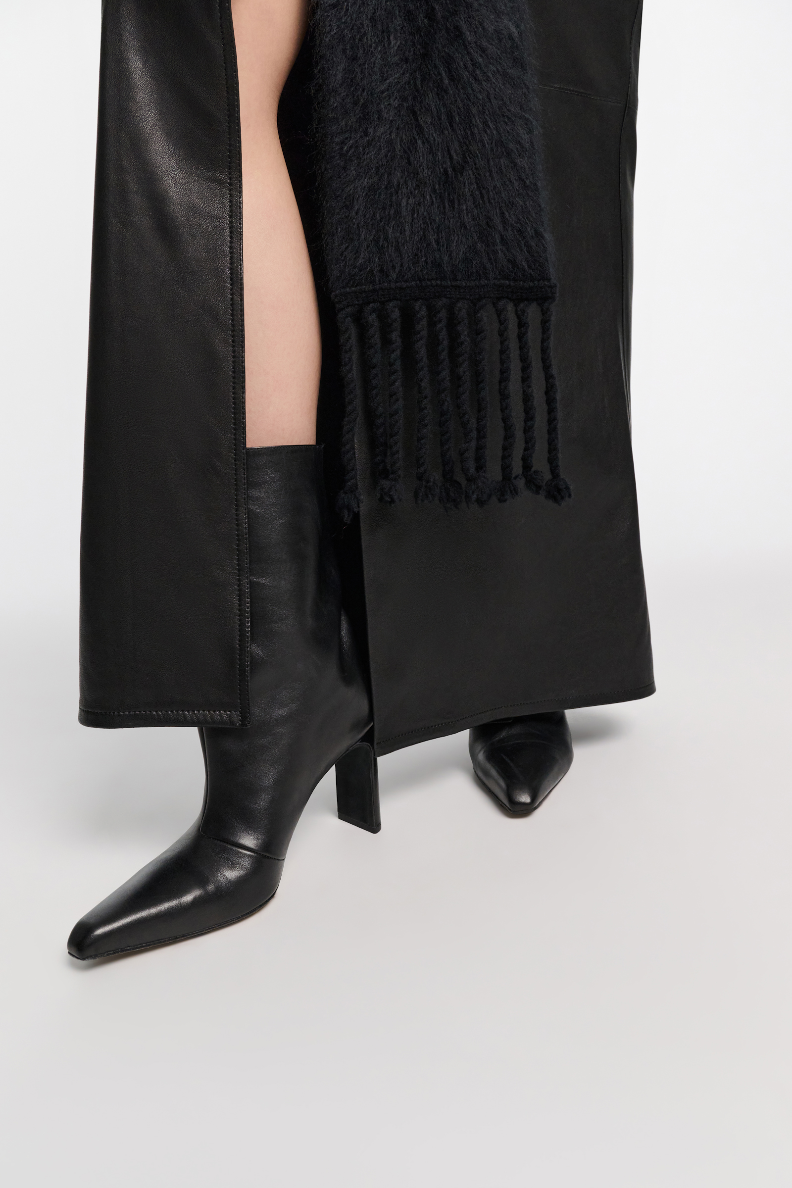 Dorothee Schumacher Kalbsleder Boots mit weitem Schaft deep black