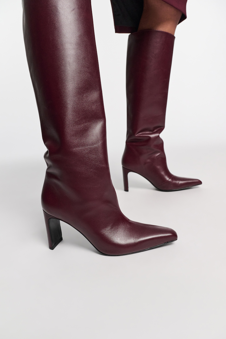 Dorothee Schumacher Hohe Kalbsleder Boots mit weitem Schaft chestnut brown