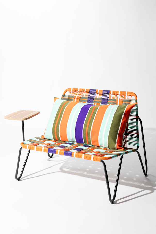 PRII LOVE SEAT Bench