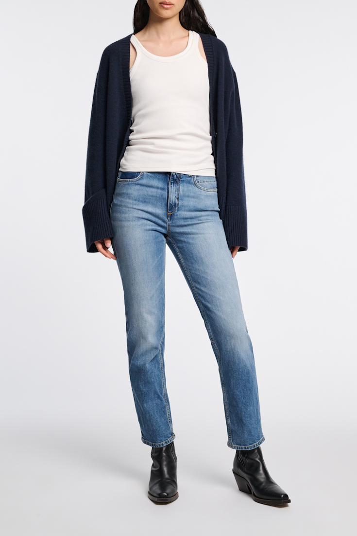 Dorothee Schumacher Softer Cardigan mit V-Ausschnitt aus Kaschmir-Mix dark navy